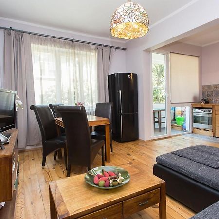 Colorful 2Bdr Apartment In The City Center Sófia Exterior foto